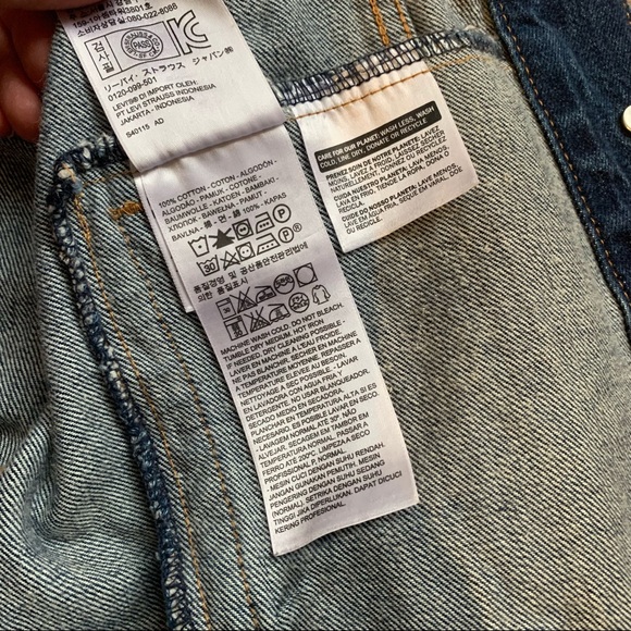 Levi’s Original Trucker Denim Jacket - Picture 6 of 8